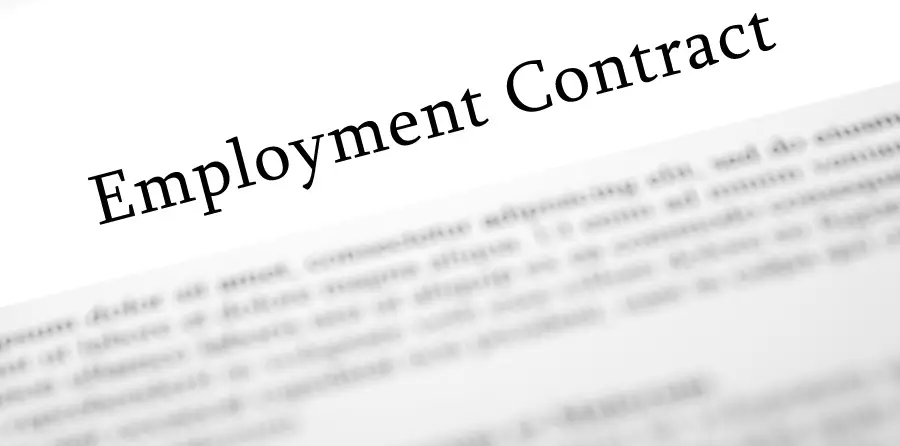 employment contracts in Dubai