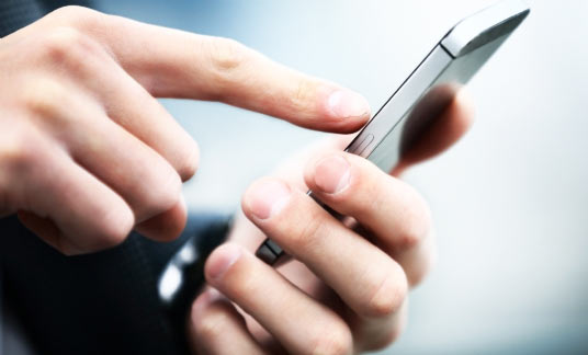 Dubai introduces automatic renewal of Business Licenses via SMS